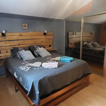 Chez Corinne ヴィラ Russan