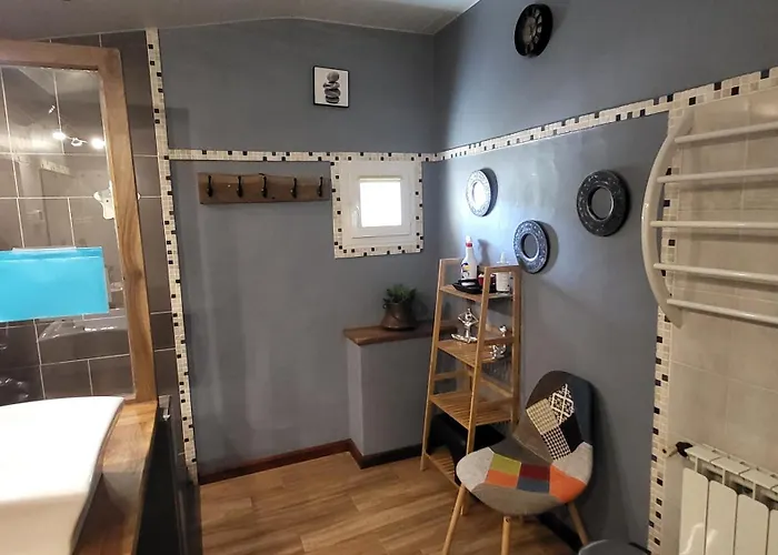 Chez Corinne * Russan