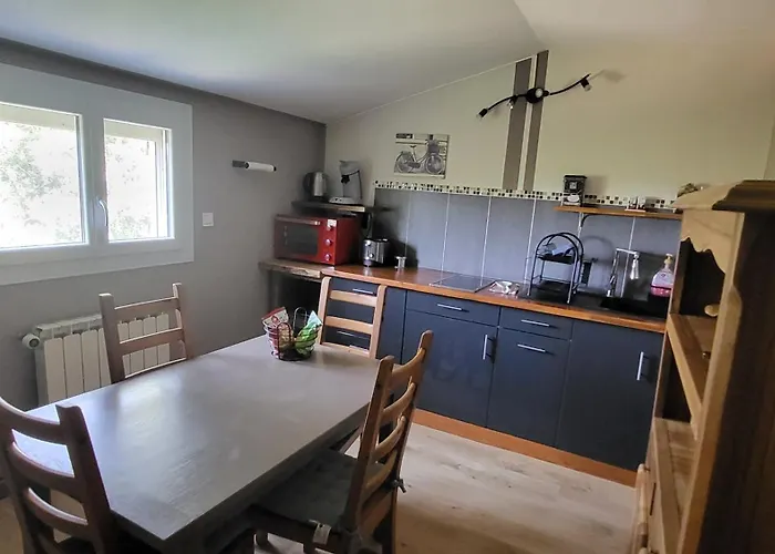 Chez Corinne * Russan