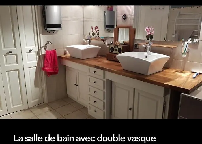 Chez Corinne * Russan